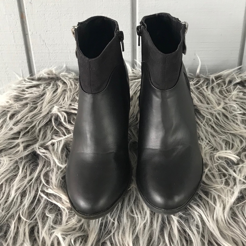 Zoey Ankle Leather Black Booties